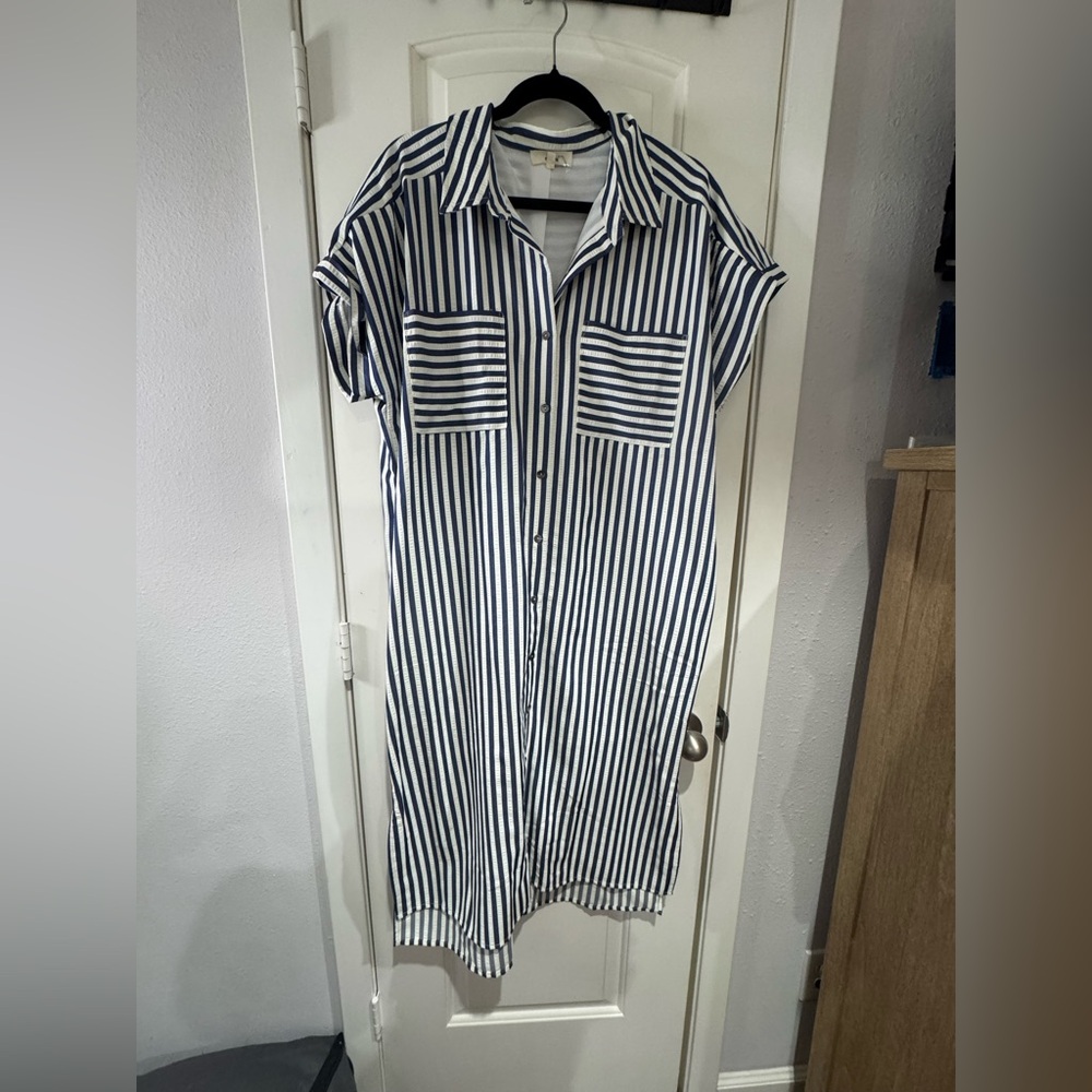 Entro midi navy and white striped dress